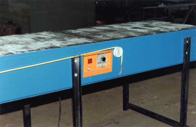 In this picture you can see the controls and emergency stop cord.