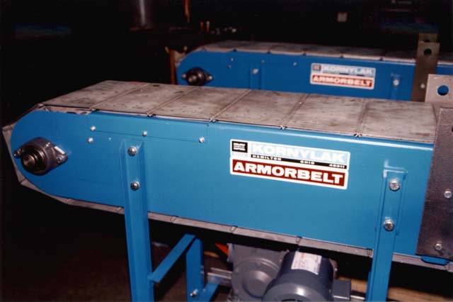 The smooth flat surface of the Armorbelt is ideal for material handling and production.